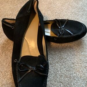 Elegant Black Suede Loafers for Women
